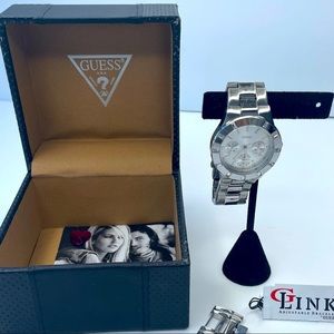 Guess Sport Crystal Glitz Waterpro Watch Silver Tone Instant Sizing